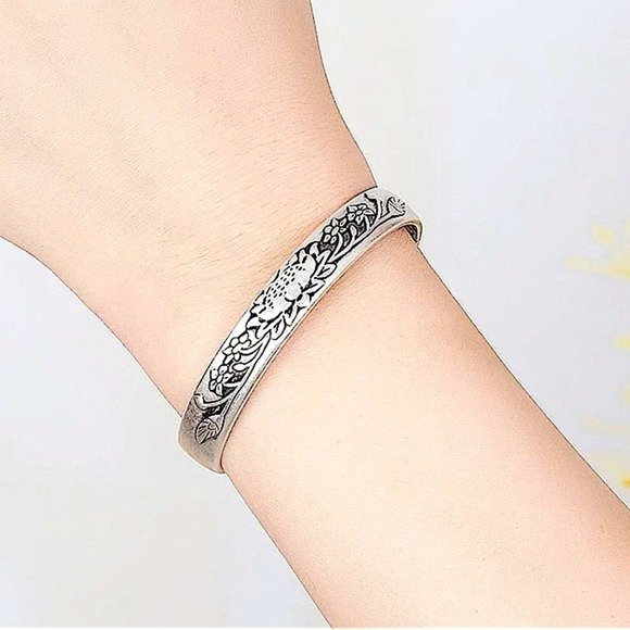 Sterling Silver Lotus Flower Bracelet, Adjustable Resizable Bangle Cuff, - Picture 5 of 5